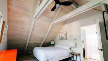 4 bedrooms, WiFi, bed sheets