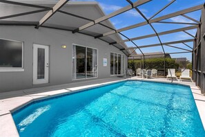 Utomhuspool