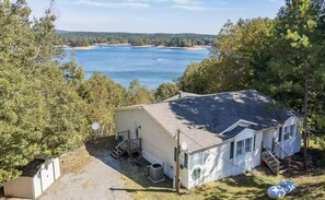 Exterior - SMITH-LAKE WATER FRONT-CULLMAN, AL [BREMEN] (Bremen)