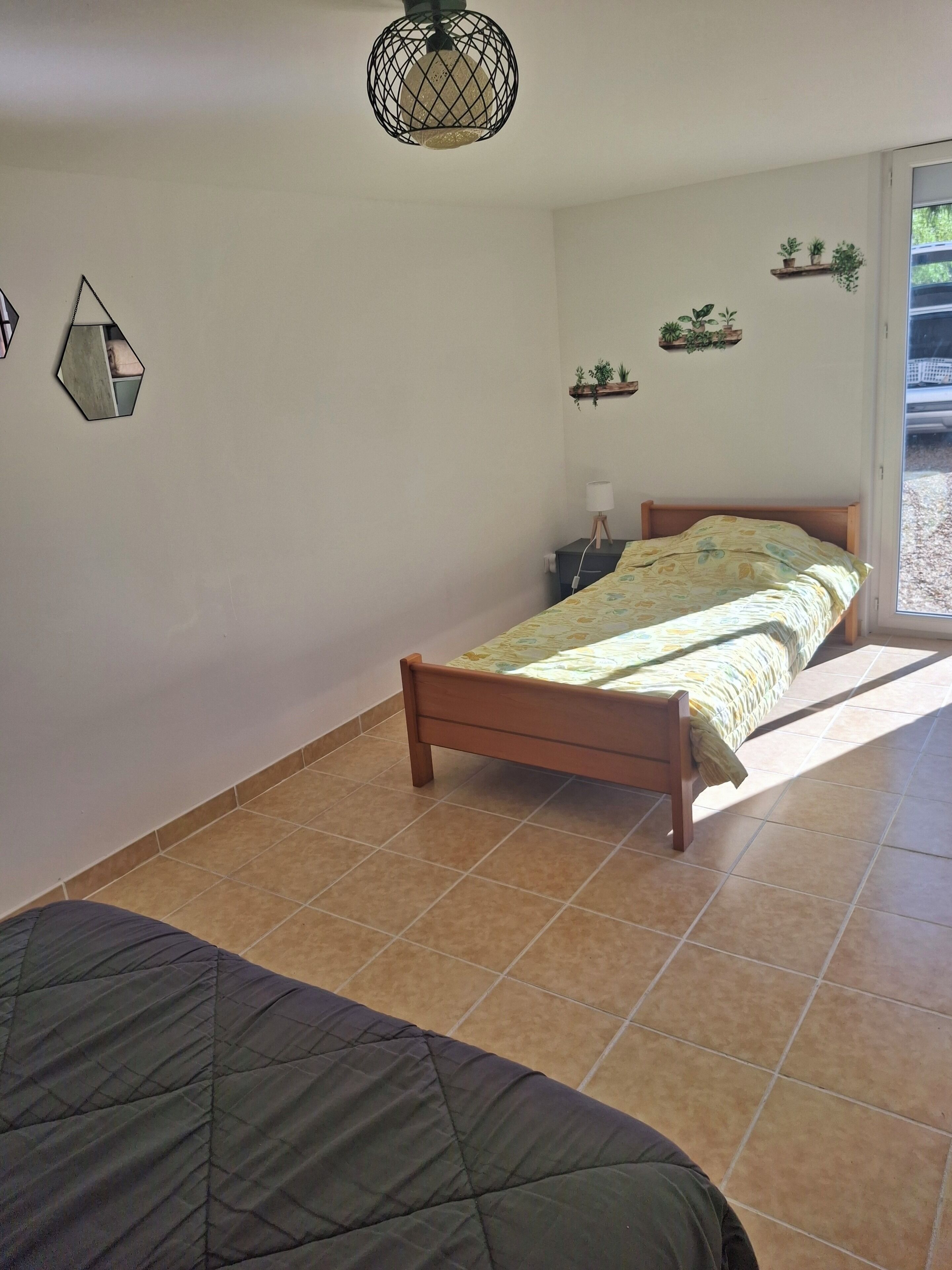 Een strijkplank/strijkijzer