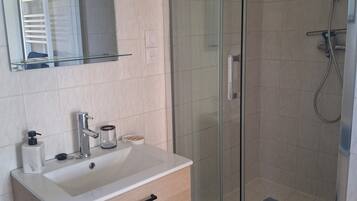 Haartrockner, Toilettenpapier