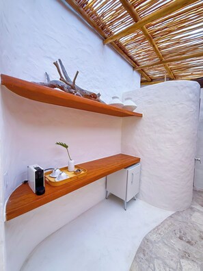 Deluxe-Doppelzimmer, 1 Queen-Bett | Minikühlschrank