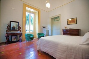 Deluxe Double Room, Courtyard View | Free minibar, free WiFi - Villa Ceci Dimora di Storie (Andria)