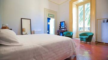 Deluxe-Doppelzimmer, Blick auf den Innenhof