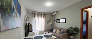 TV - Apartment in Casco Historico (Córdoba)