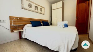 2 bedrooms, iron/ironing board, WiFi, bed sheets - Apartment in Casco Historico (Córdoba)