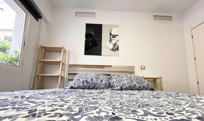 2 chambres, fer et planche à repasser, Wi-Fi, literie fournie