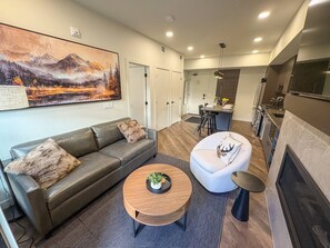 TV, fireplace - Ascent Amour | Pool, Hot Tub, Fitness | Parking (Canmore)