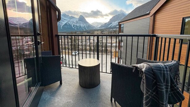 Unclassified image, 1 of 30, button - Ascent Amour | Pool, Hot Tub, Fitness | Parking (Canmore)