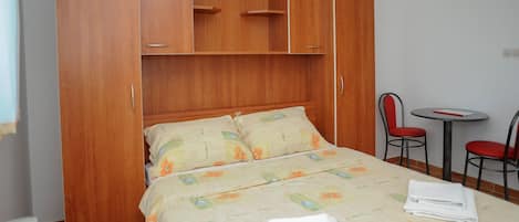 Studio (Classic Studio Apartment with Sea Vie)