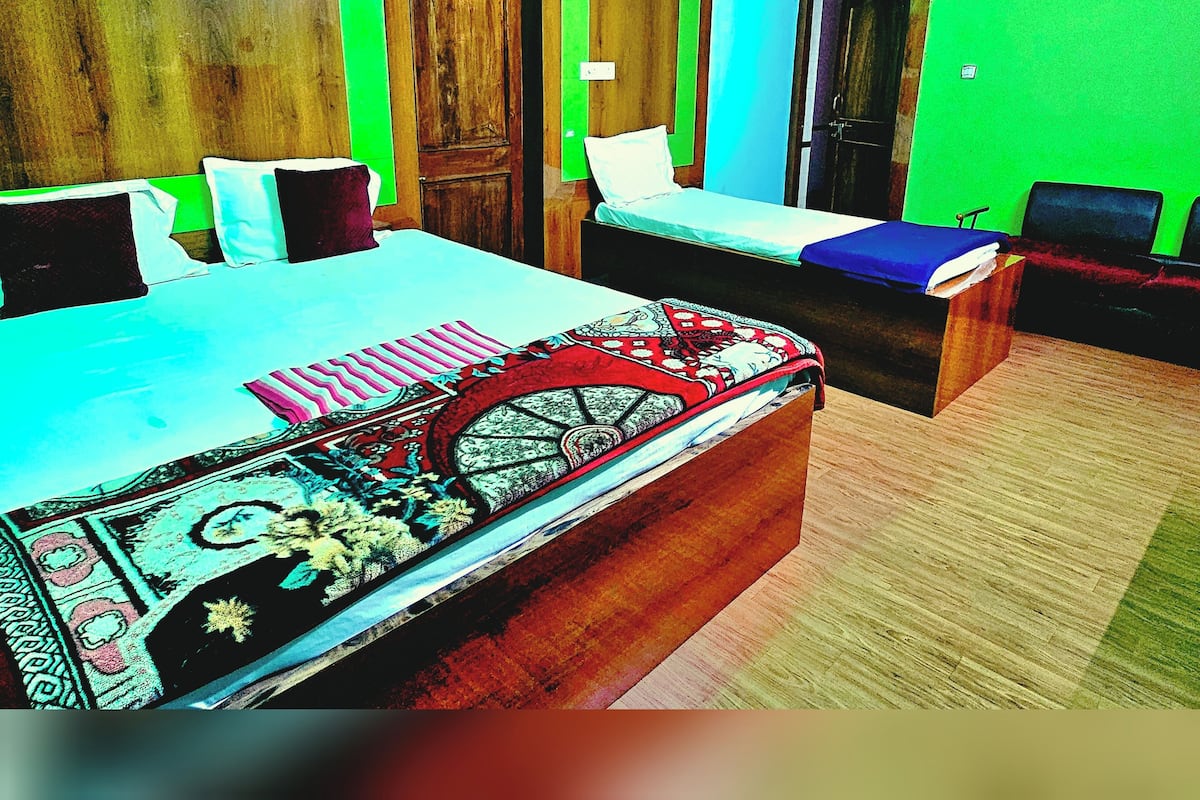 Quarto casal família