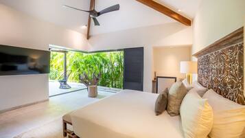 Luxury Villa, Private Pool, Golf View