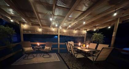 Country Escape • Minutes to Town • Outdoor Living • Family Retreat • Workspace