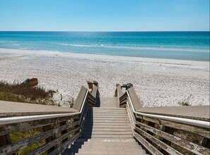 Beach - Bikes*Pool&Hottub*Walk2Beach (Santa Rosa Beach)