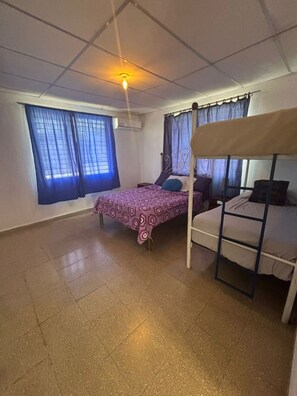 1 dormitorio, wifi, ropa de cama