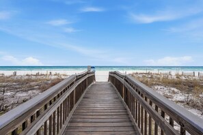 Beach - Newly Renovated 2BD/2BA beachfront condo in Fort Walton Beach on 1st Floor (Fort Walton Beach)