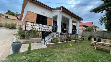 Dobbeltrom – deluxe, hageutsikt | Eksteriør