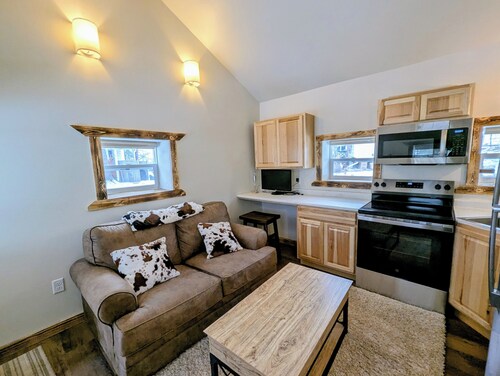 Fireside Cabin 15, The Cow Cabin | Pet Friendly | Near Devil's Lake