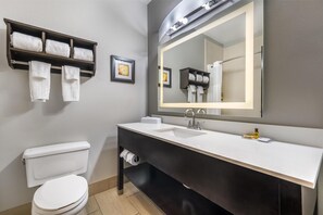 Bathroom - Best Western Plus Liberal Hotel & Suites (Liberal)