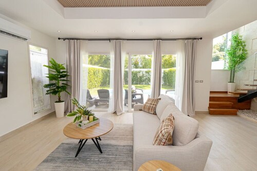 3 Bedroom Villa in Estrella Dominicus w/ Pool