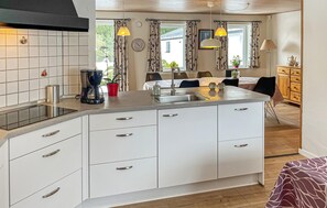 Private kitchen - Beautiful home in Brovst with WiFi (Brovst)