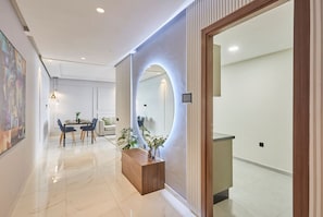 Interior - Modern Elegance: 3 Bed Escape in Trendy Casablanca (Casablanca)