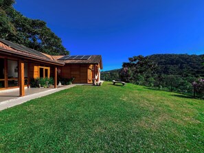 Terrace/patio - Casa Refúgio, for those seeking peace and quiet in the mountains. (Teresópolis)