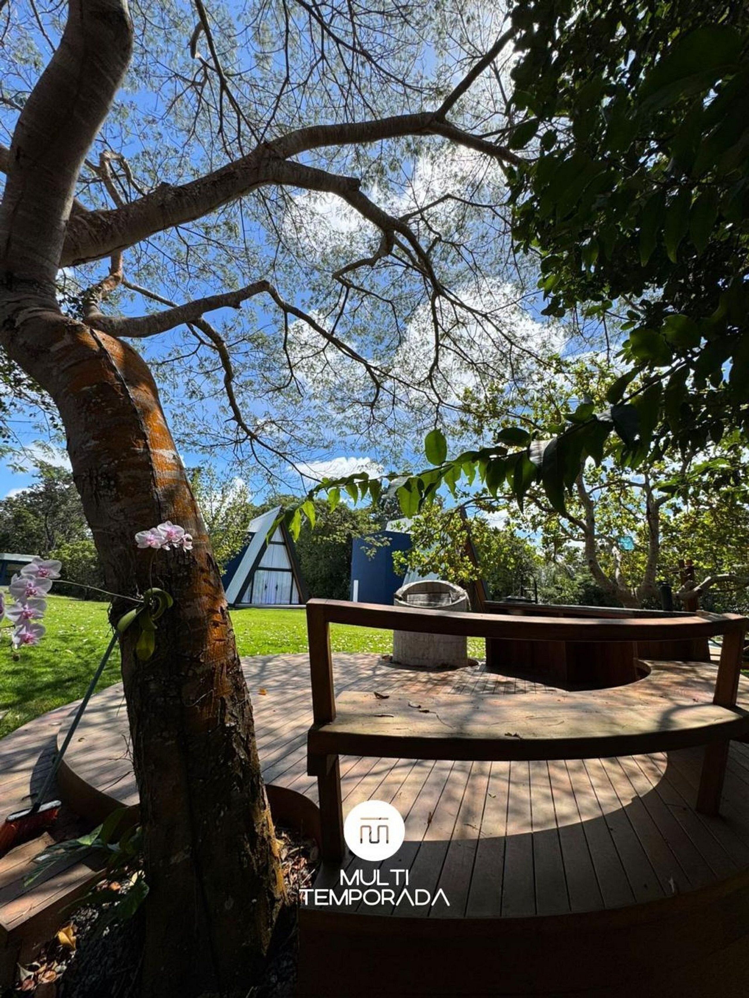 Chalet | Property grounds