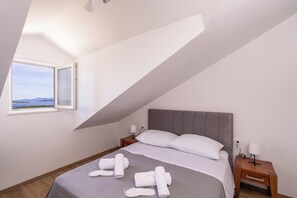2 bedrooms, iron/ironing board, WiFi, bed sheets - Romantic Our Dream Apartment near Dubrovnik in Peaceful Villa leona (Orašac)