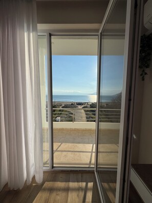Interior - Charming 1-bedroom apartment with a beautiful view of the bay in vibrant Vlora (Vlorë)