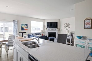 Interior - Coastal Comfort Awaits, Beach Club Getaway, Sleeps 11, Free Shuttle to Bethany! (Ocean View)