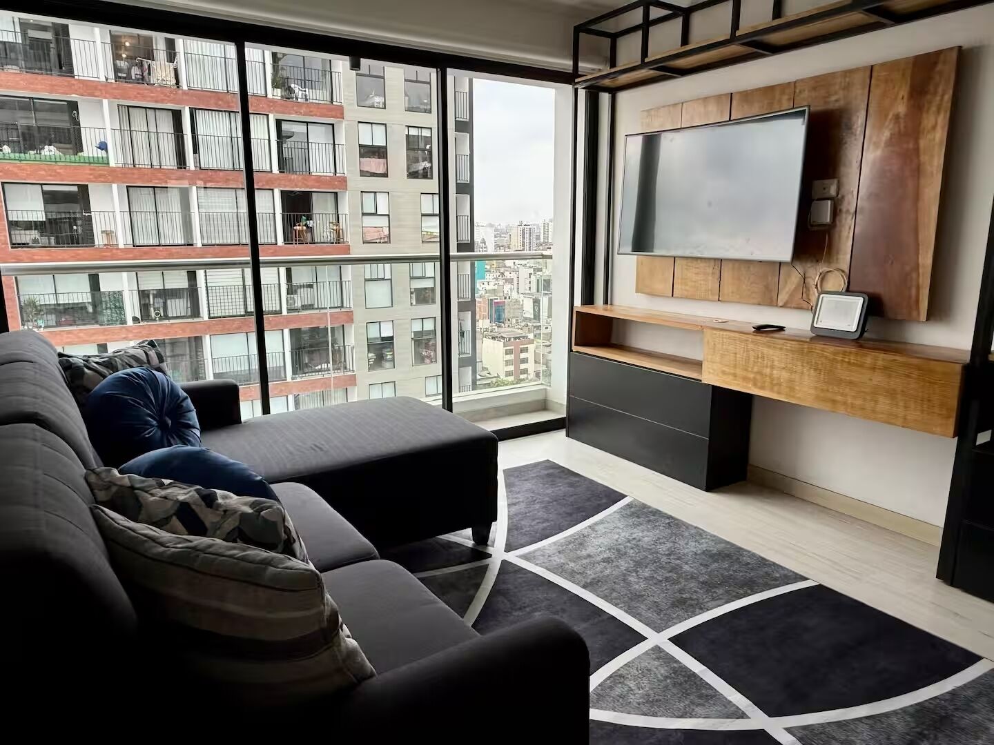 Apartment, Balkon | Wohnbereich