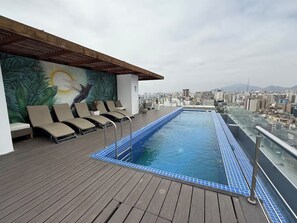 Unclassified image, 2 of 17, button - APT VIZUALE - LINCE (Lima)