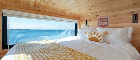 Luxury Cabin, Beachfront
