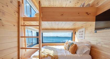 Direct Waterfront Cabin Sunset Views 5