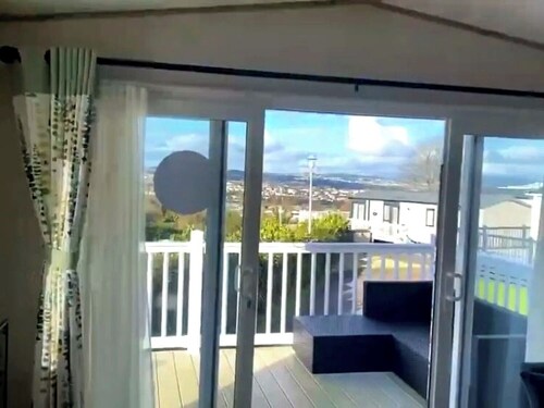 Cabin - Sleeps 4 - Goodrington Beach 5 Mins Drive