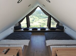 4 bedrooms, Internet, bed sheets - Holiday Home Luka Topličica - Four bedroom Villa with Hot Tub (Donja Toplicica)