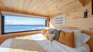 Luxury Cabin, Beachfront | Free WiFi