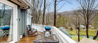 Tranquil Banner Elk Escape | Views, Pool & Slopes