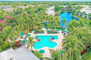 Pool - Stunning waterview condo w/ shared pool, hot tub, & private outdoor dining area (Naples)