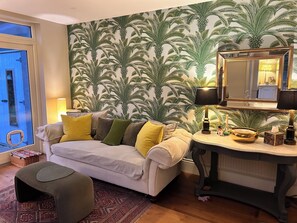 Imagen sin descripción, 4 de 19, botón