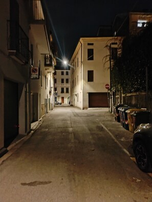 Exterior - Apartment 'Casa Mirandola Ground Floor' with Balcony and Wi-Fi (Vicenza)