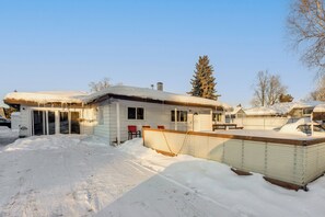 Exterior - Walkable Adventure Base in Midtown Anchorage (Anchorage)