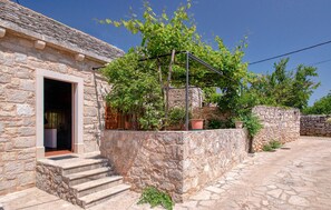 Exterior - 1 bedroom beautiful home in Rudina (Rudina)