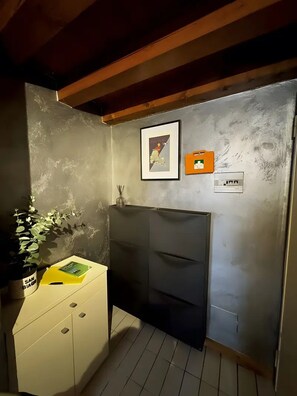 Interior - Apartment 'Appartaments San Biagio 1' with Wi-Fi and Air Conditioning (Vicenza)