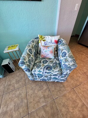 Interior - Welcoming First floor studio - steps away from the oceans (Daytona Beach Shores)
