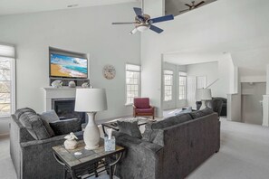 Townhome, Multiple Beds, Patio, Garden View (Bear Trap Glory) | Living area