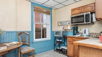 Deluxe Suite | Private kitchen