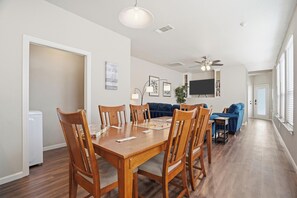 Dining - Home Away from Home (Fort Worth)