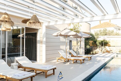 Designer 4-Bedroom Spa Villa with Private Pool